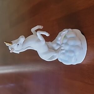 Vintage 1984 Lefton China Porcelain Unicorn Musical Figurine